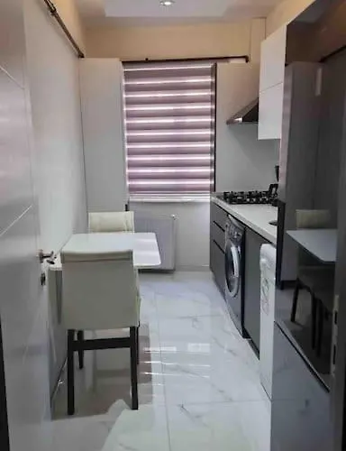 Right Next To The Cevahirshopping Center Apartment