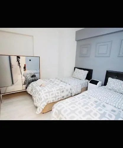 Right Next To The Cevahirshopping Center Apartment