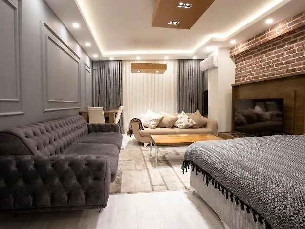 Apartment Right Next To The Cevahirshopping Center Istanbul